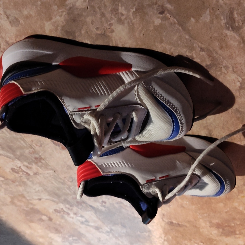 Boy puma shoes